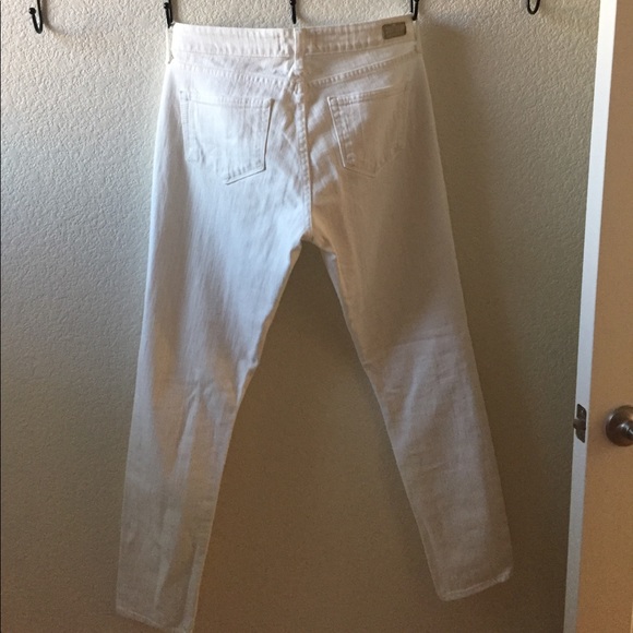 Jeans - Picture 2 of 4