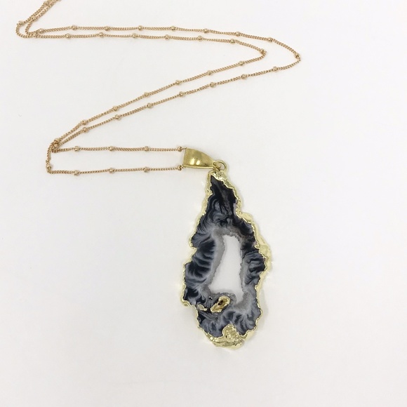 NWT Geode & Yellow Gold Necklace - Picture 1 of 6