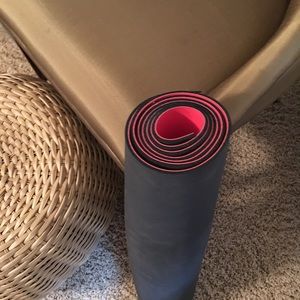 Lululemon mat