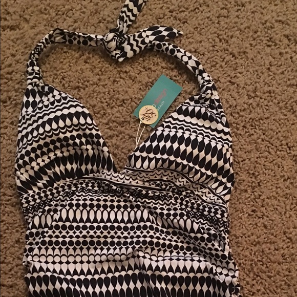 Echo Other - 🔴Echo black and white tankini top Sz small🔴