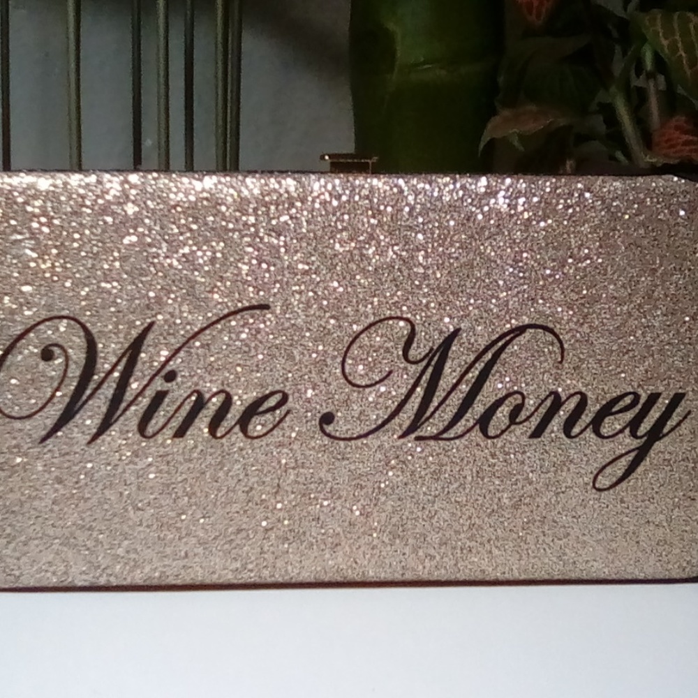 Women's Wallet - GLITTERY BEER & WINE! New w TAGS