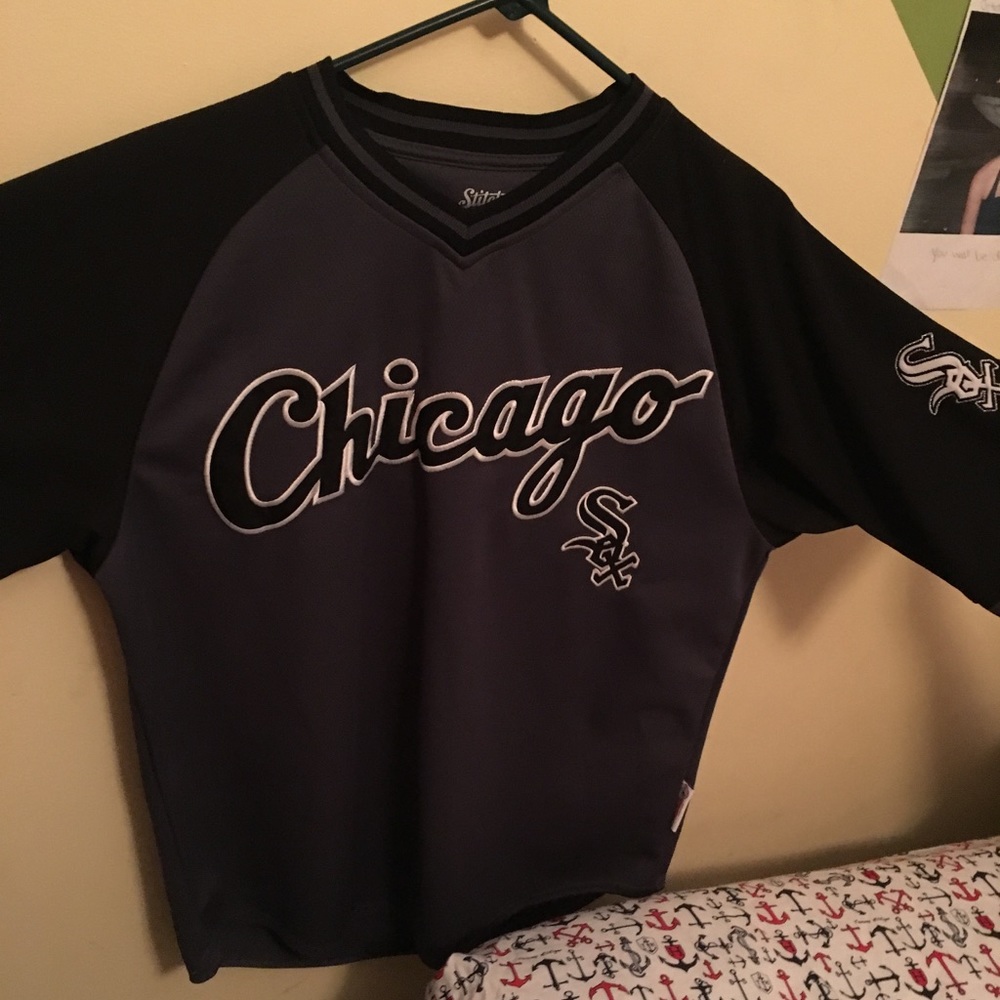 Uni sex Chicago white sox shirt
