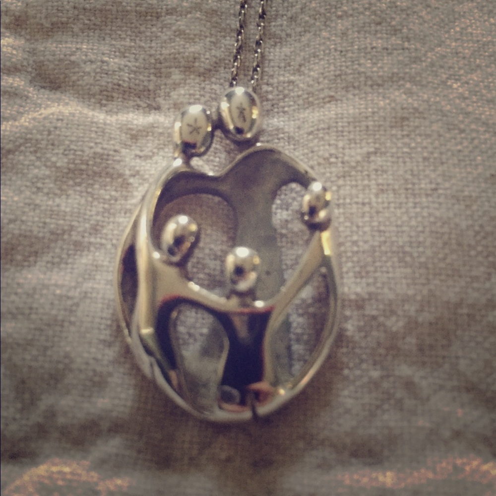 Beautiful Sterling Silver family necklace