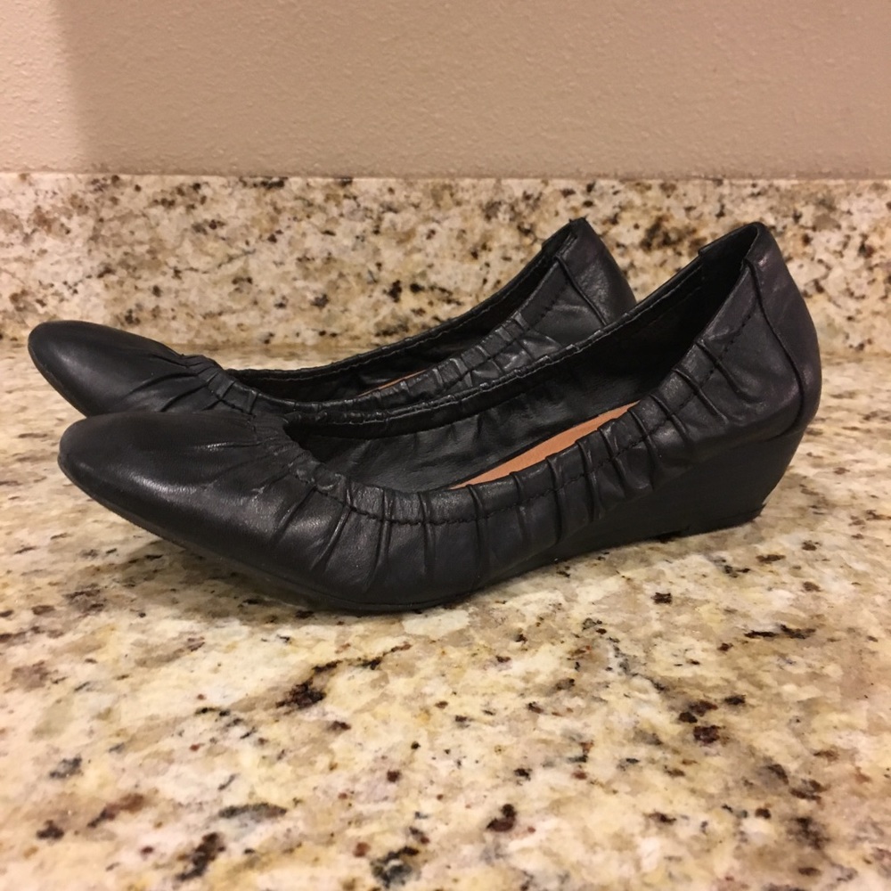 Lucky Brand Bombay Leather Wedge