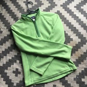 Patagonia ribbed quarter zip pullover.