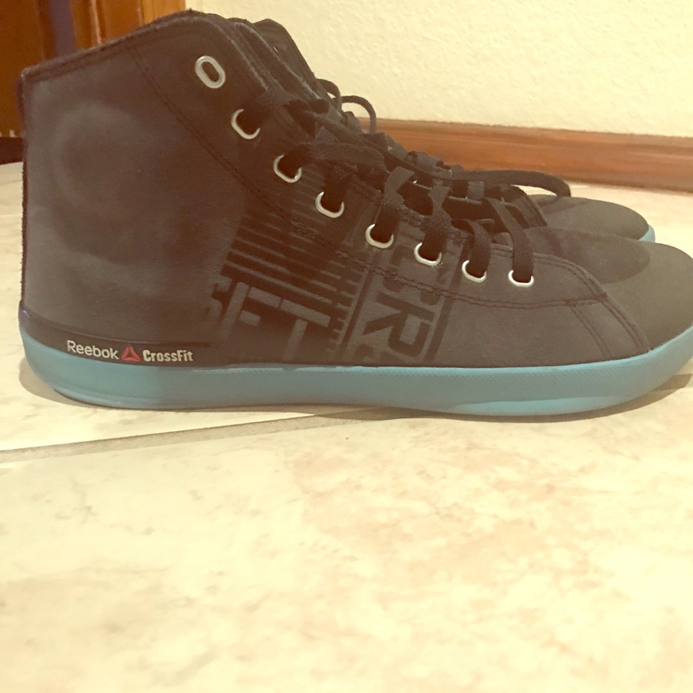 Reebok cross trainers size 10