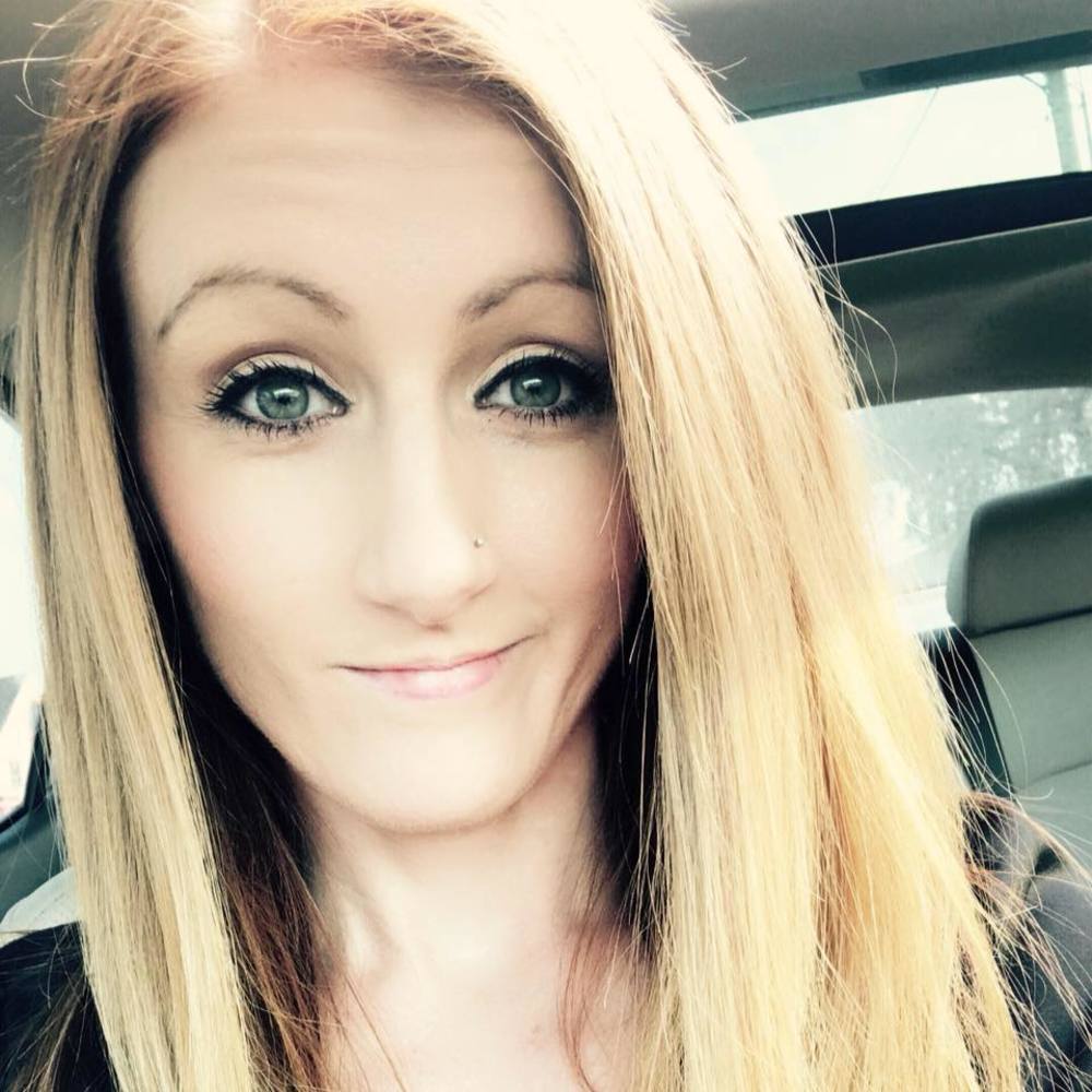 Meet your Posher, Christina