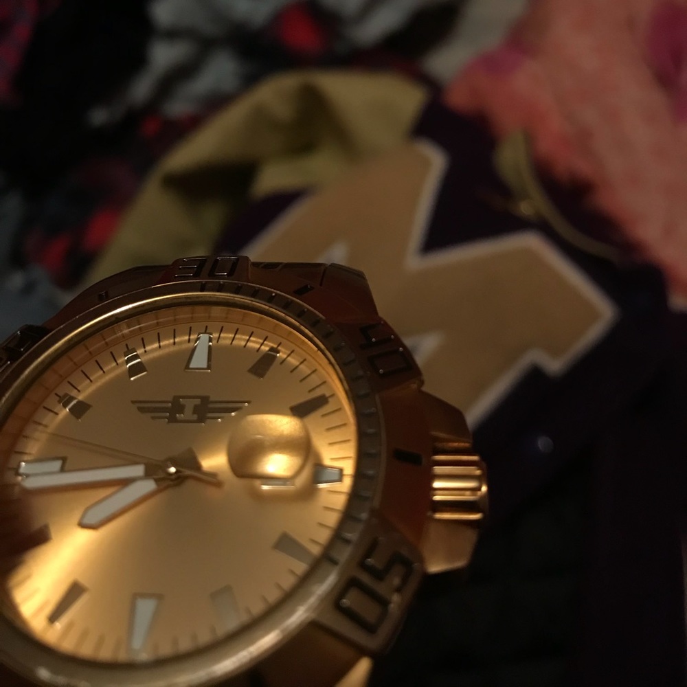 Invicta MENS Gold Watch