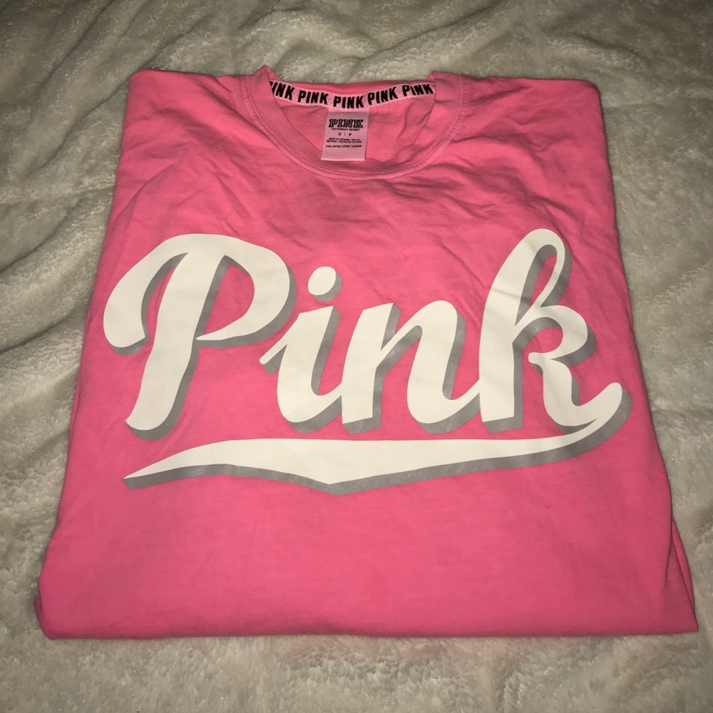 VS Pink Long Sleeve Shirt Size Small
