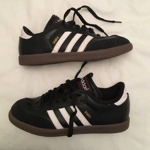 Adidas Samba White Stripe Sambas