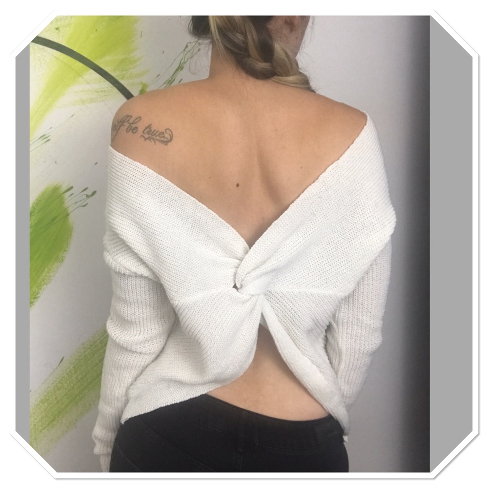 Off the shoulder open back knot knitted sweater - Picture 5 of 8