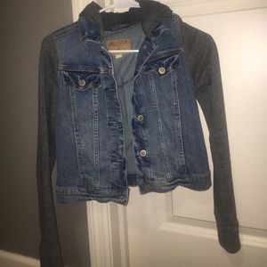 Hollister CROP TOP jean jacket sweatshirt!!