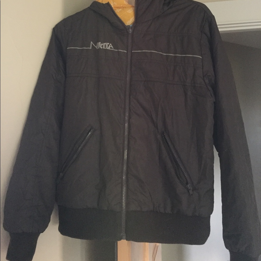 Nikita lightweight reversible puffy jacket