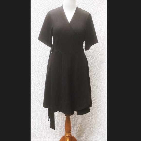 eshakti Dresses & Skirts - New Eshakti Fit & Flare Wrap Dress 18W