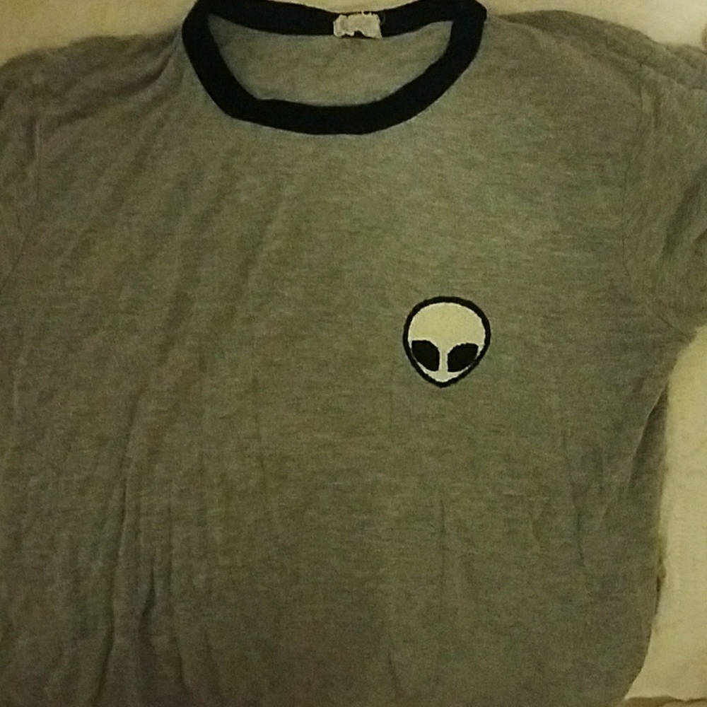 Brandy Melville alien shirt