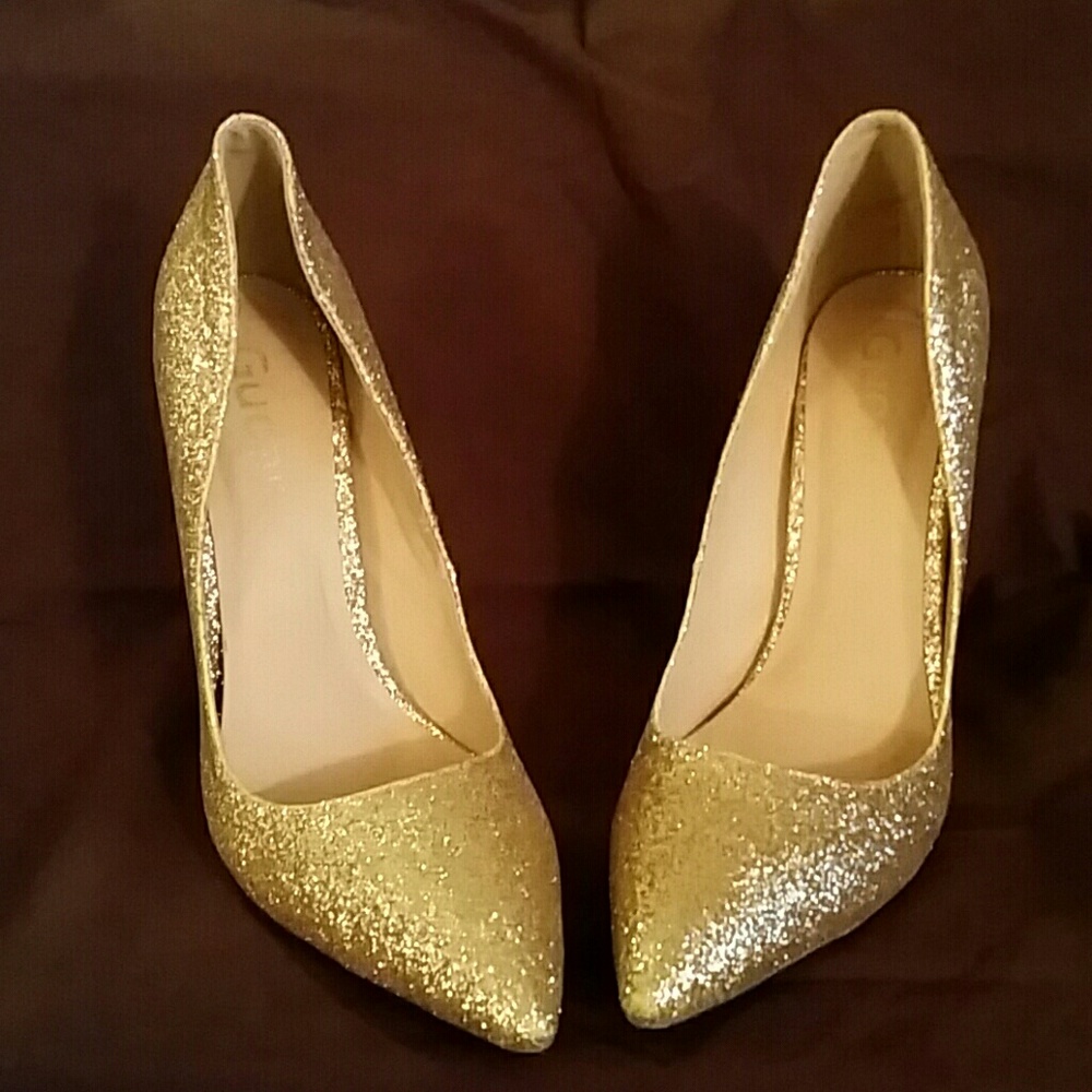 Glittery Gold Stilettos, 10
