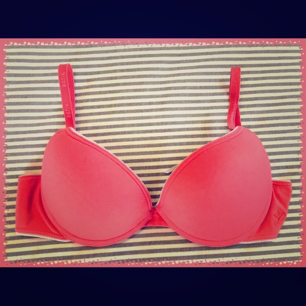 ‼️Sold‼️Aerie by American Eagle size 34A 🌺