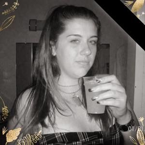 Meet your Posher, Manda