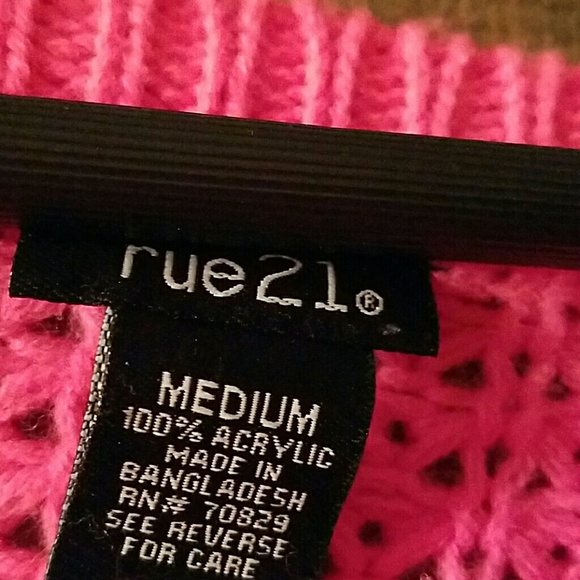 Rue21 sweater like new! - Picture 2 of 4