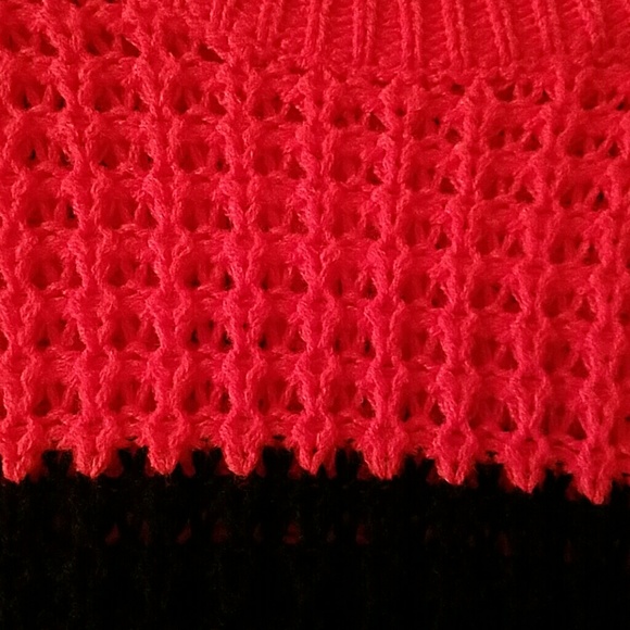 Rue21 sweater like new! - Picture 3 of 4