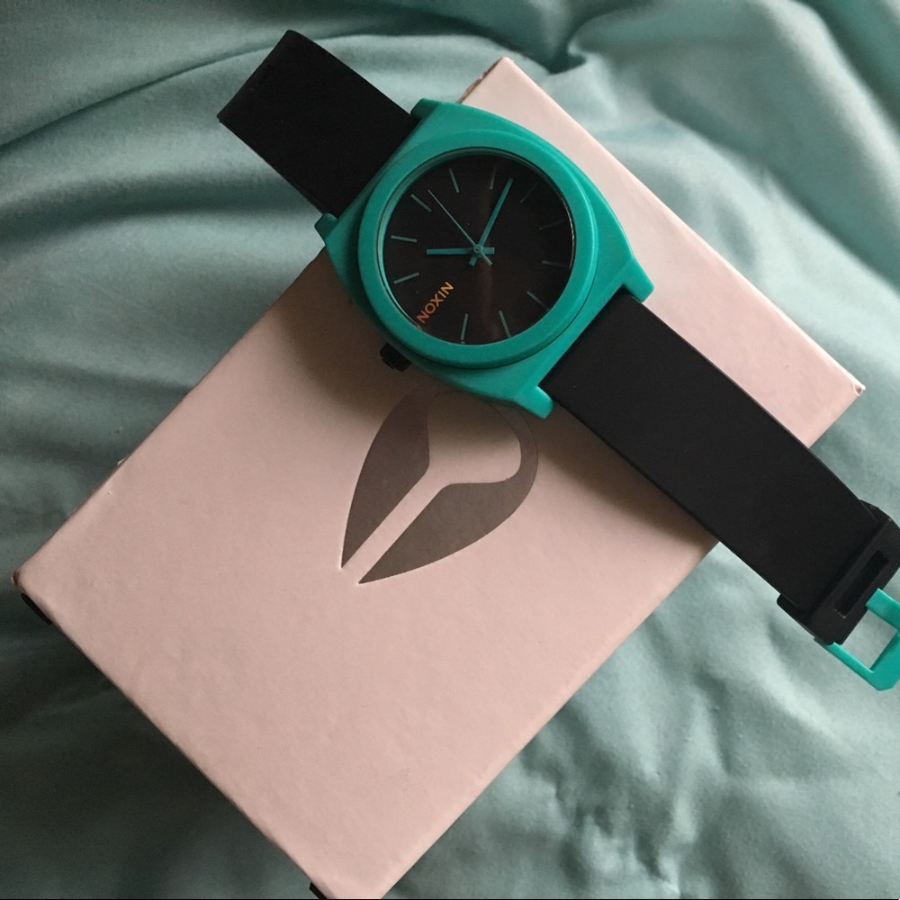 Brand new, black and real Nixon Watch