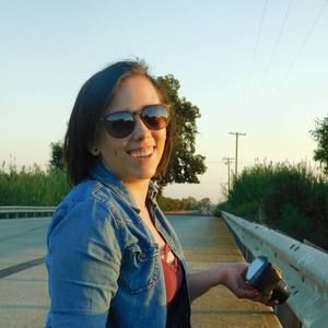Meet your Posher, Amanda paige