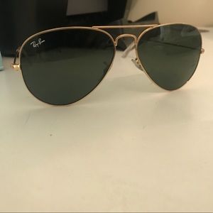 Ray-Ban Aviator Classic