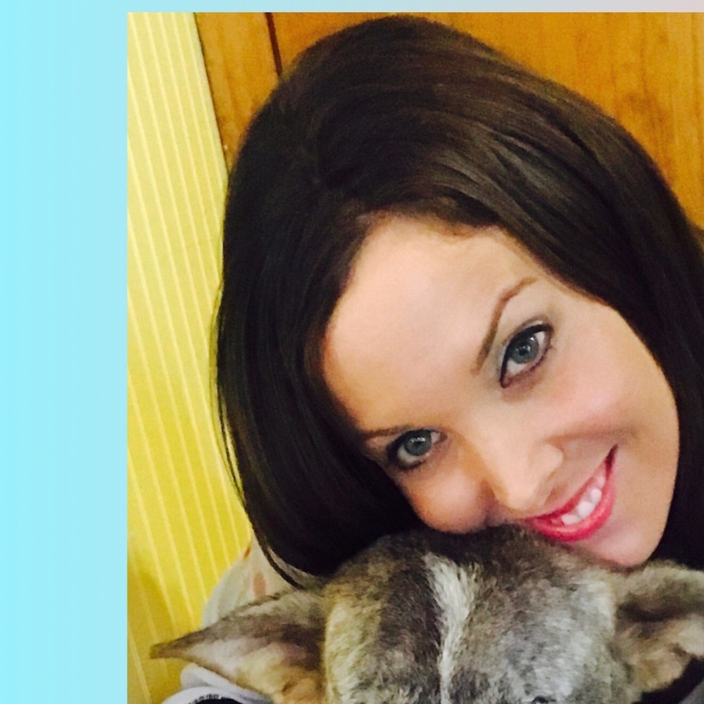 Meet your Posher, Laura
