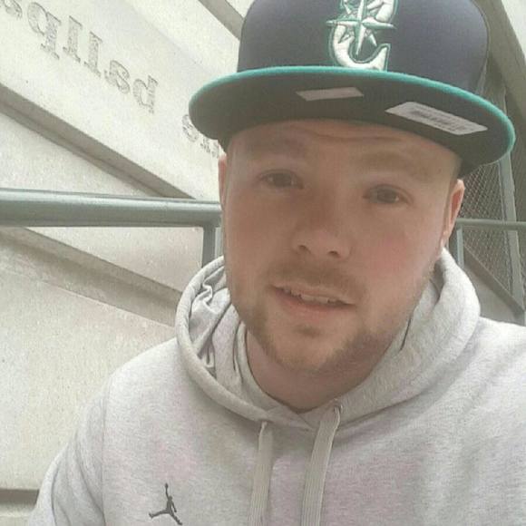 Meet your Posher, Lucas - Picture 1 of 1