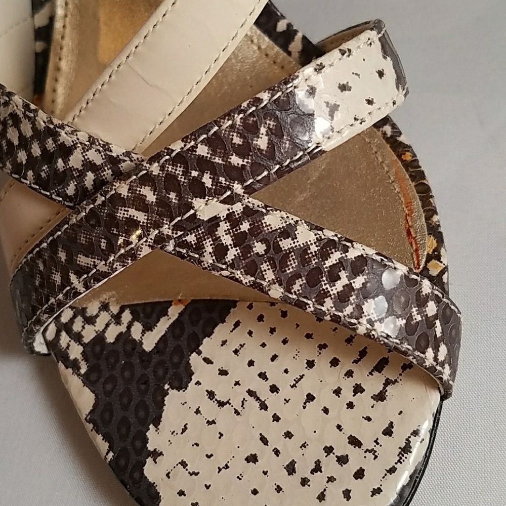 Antonio Melani Faux Snakeskin Strappy Heel NWT - Picture 8 of 8