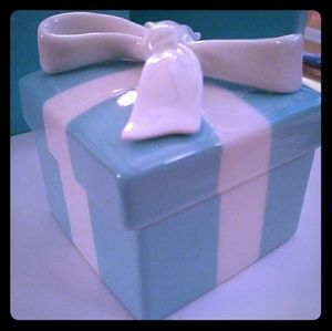 💛FINAL MKDN💙TIFFANY& Co. "BONE CHINA"🎁 💙💙
