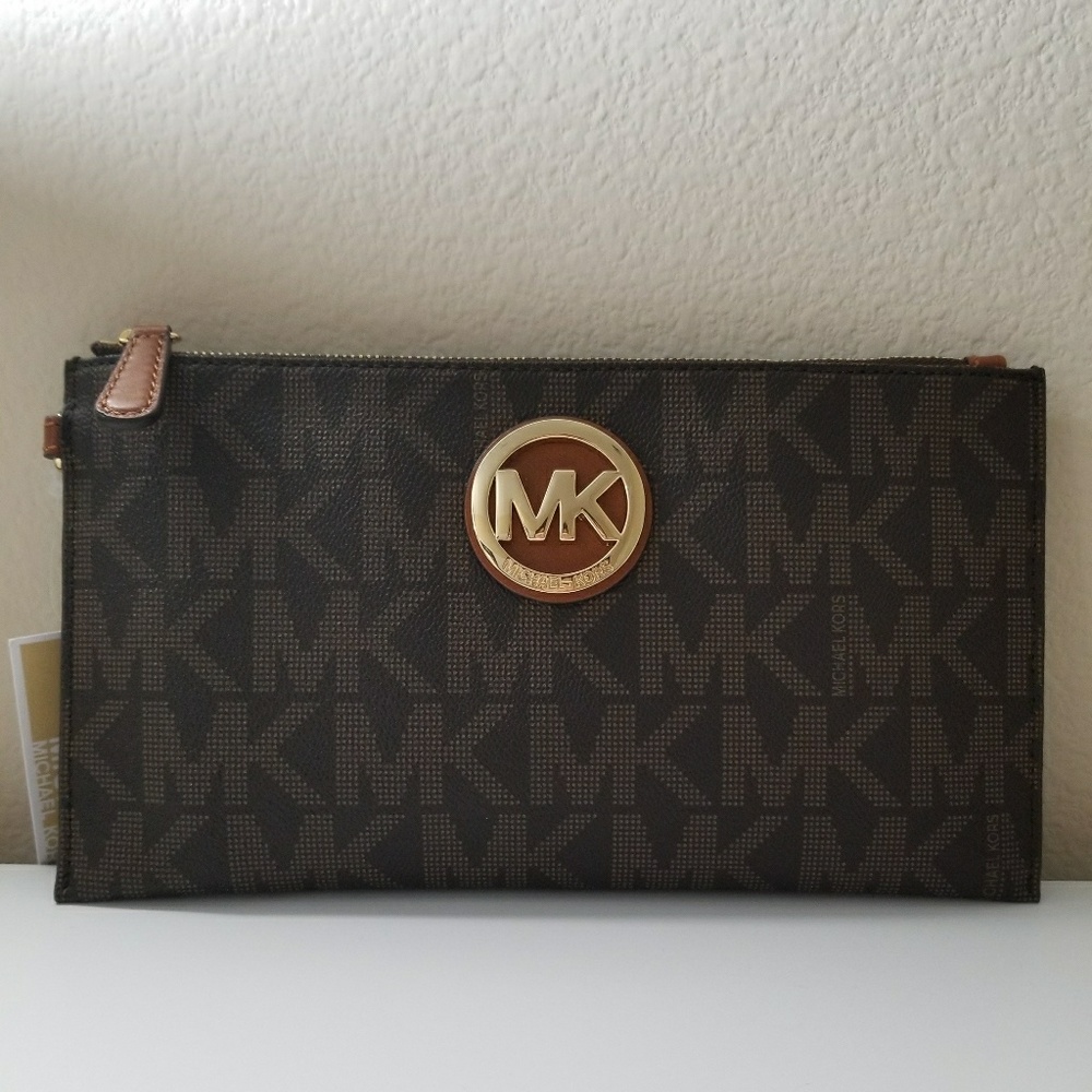 Michael Kors Clutch