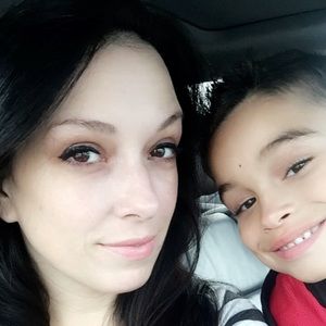 Meet your Posher, Kari