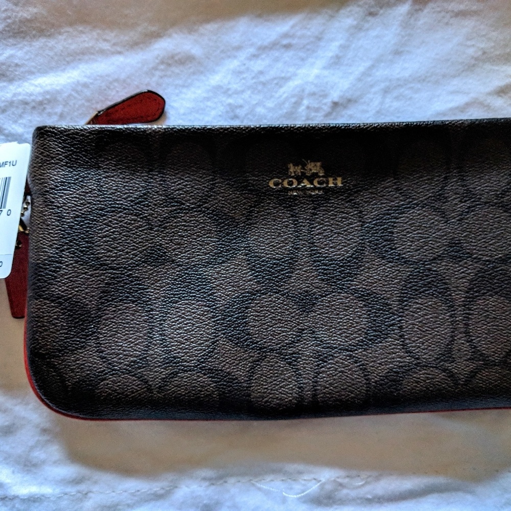 NWT Coach Signature Large wristlet