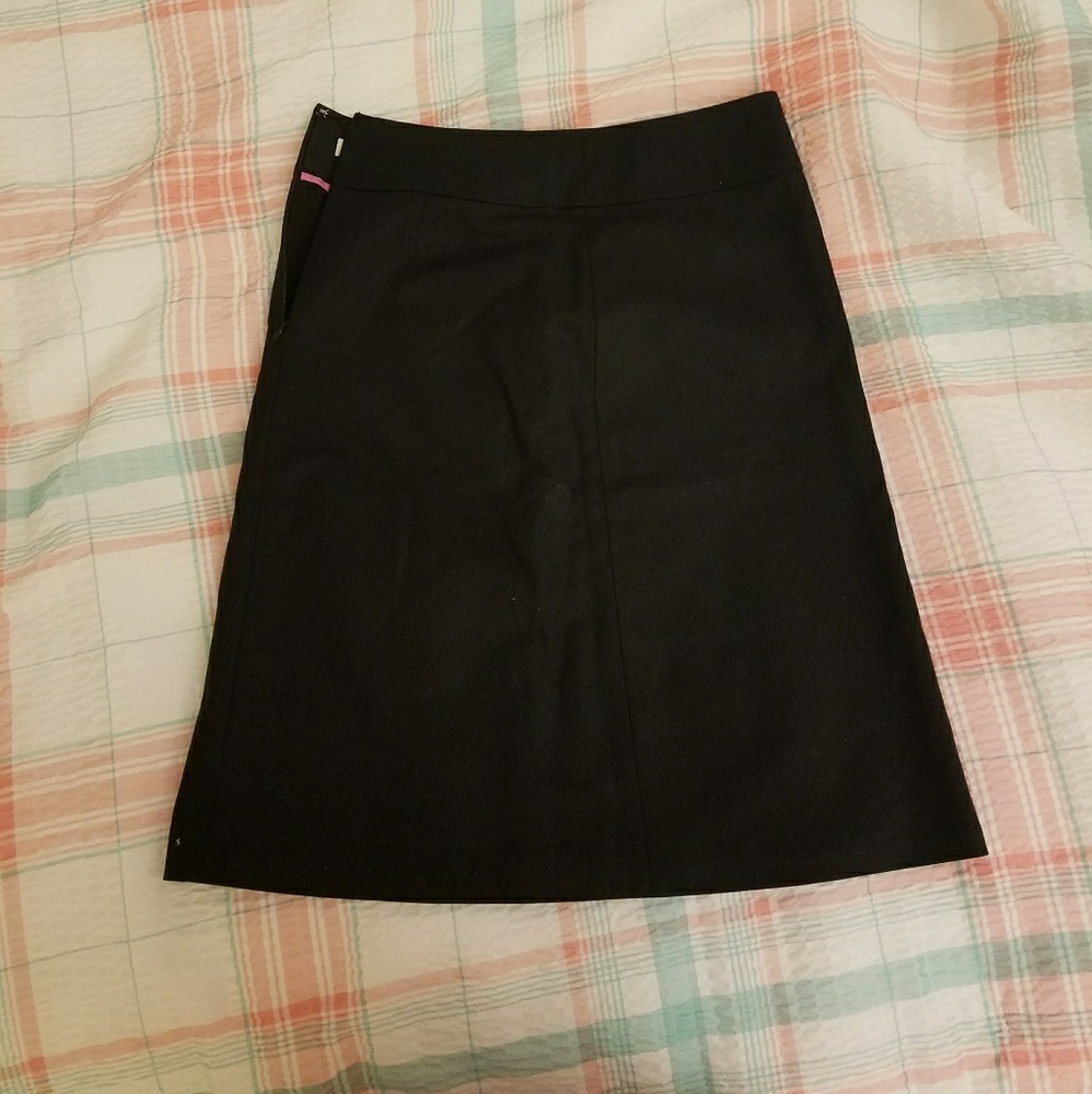 Black skirt/ Office look/ Suit skirt