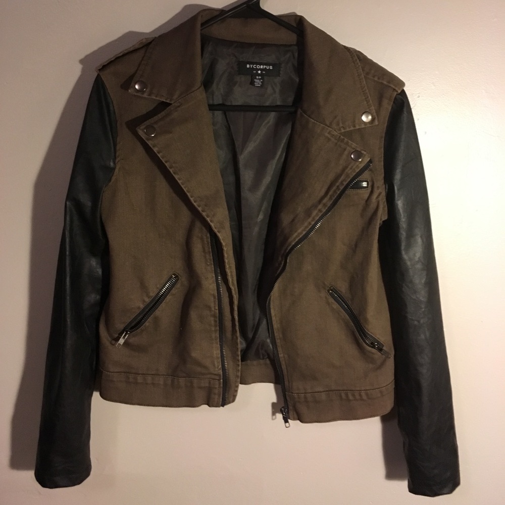 Bomber jacket.