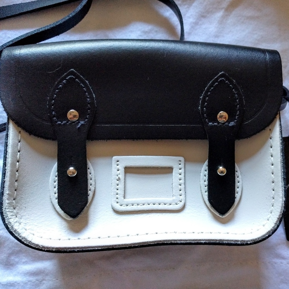 NWT Cambridge Satchel crossbody bag