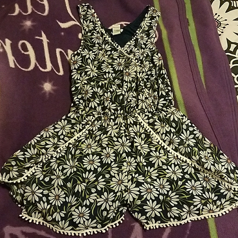 Girls guess romper