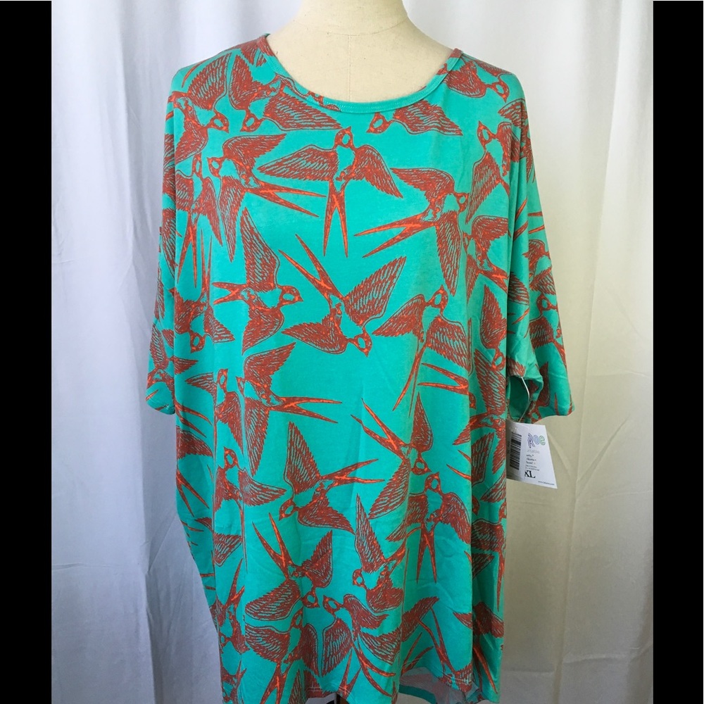 NWT Lularoe 3X Irma Shirt