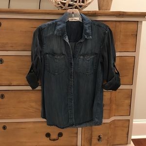 Women's Blue Bella Dahl Contrast Button Down Top