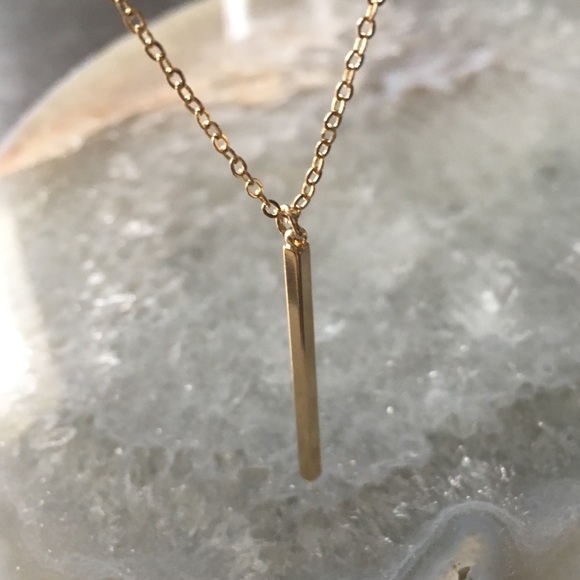 Minimalist Dainty 18K Gold Bar Delicate Necklace - Picture 7 of 7