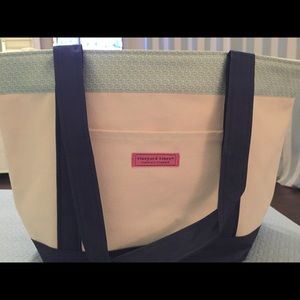 Vineyard Vines Classic Tote Bag
