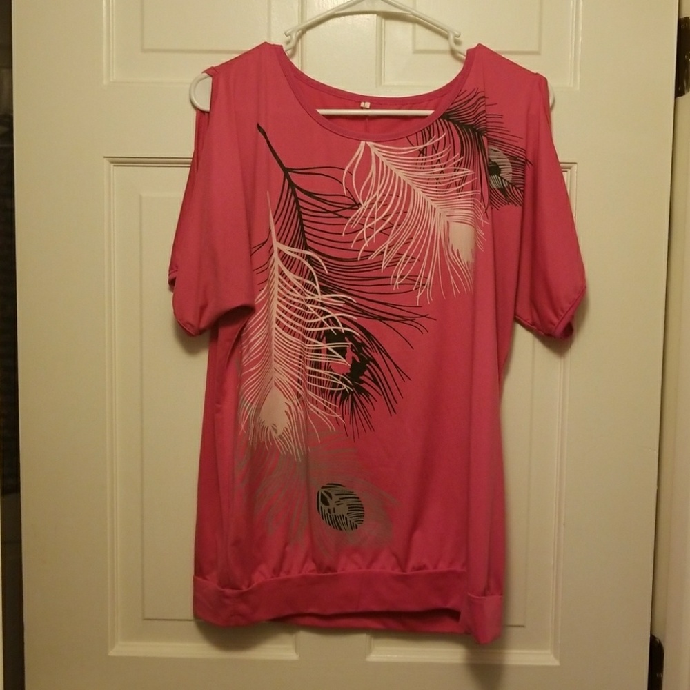 Pink feather top