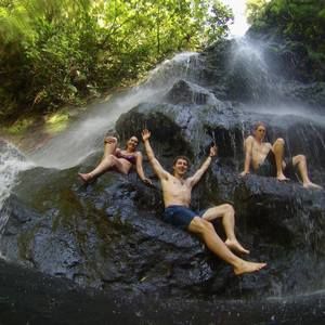 Meet your Posher, Max