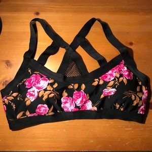 NWOT Floral Volcom Bikini Top