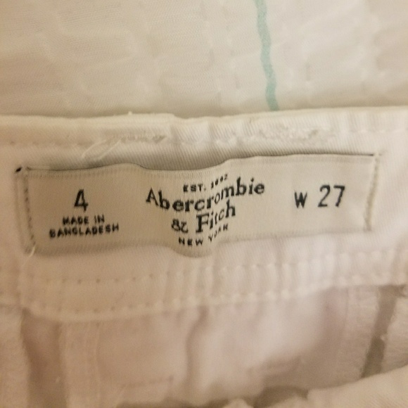 White Short - Picture 2 of 2