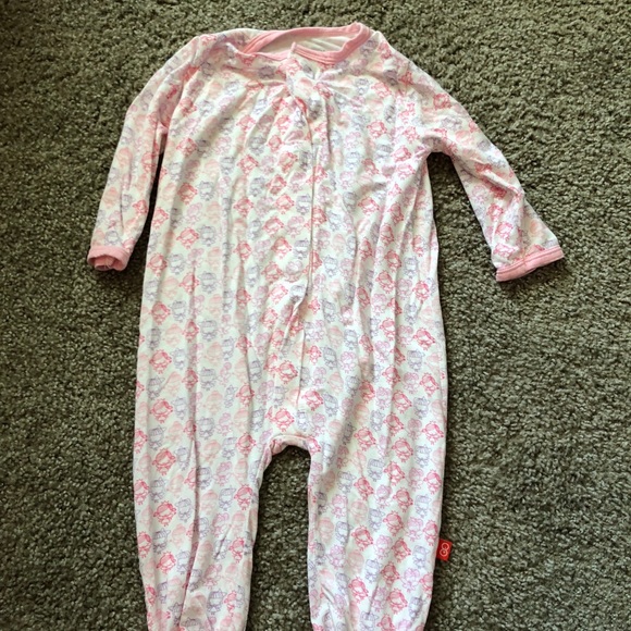 magnetic onesie girl