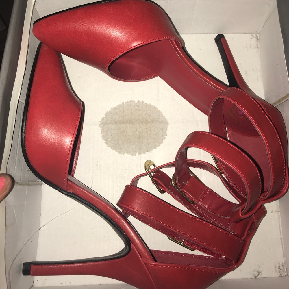 RUBY RED HEELS
