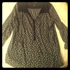 Navy flower pattern button down blouse