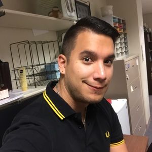 Meet your Posher, Sebastian
